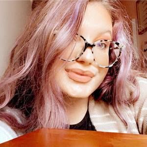 Meet your Posher, Abigail